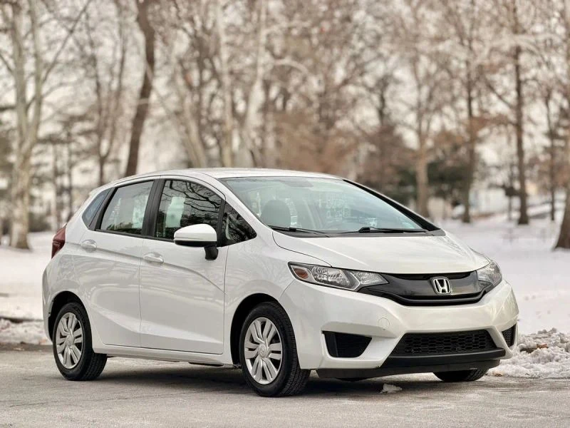 2017 Honda Fit - Image 3 of 12
