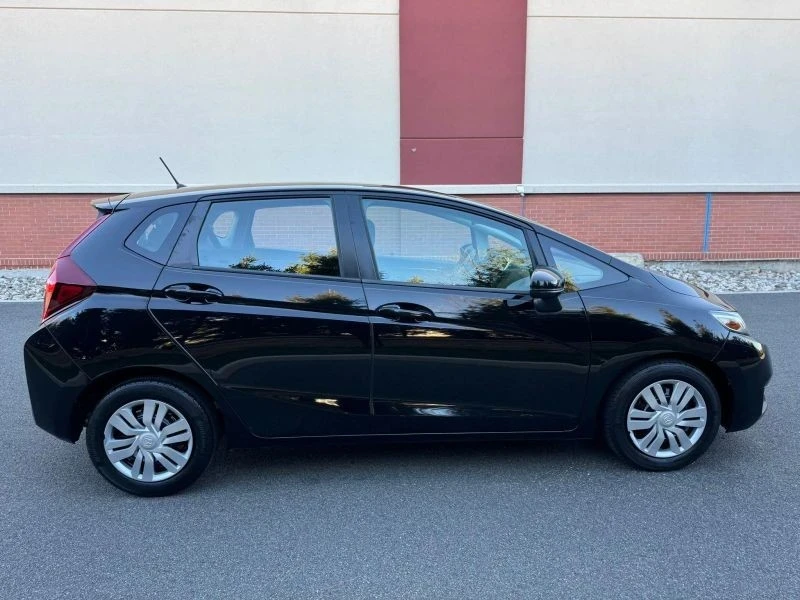 2017 Honda Fit - Image 4 of 12