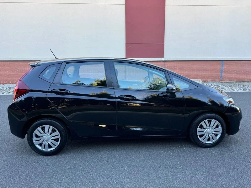 2017 Honda Fit - Image 4 of 12