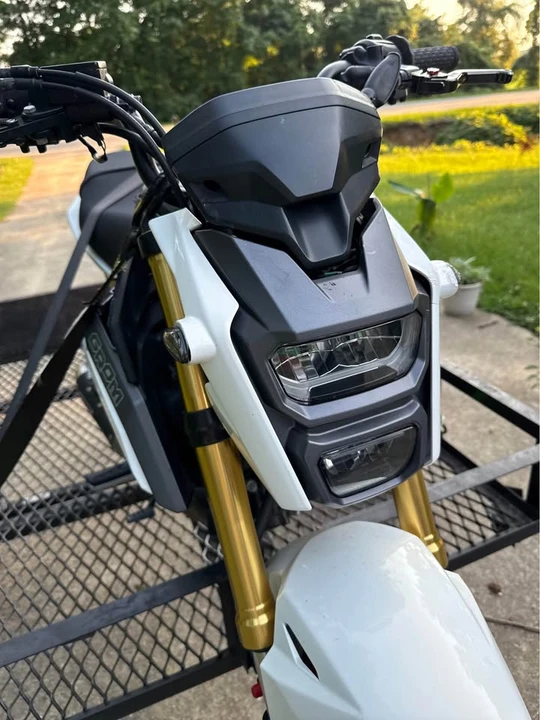 2017 Honda Motorcycles - Image 2 of 8