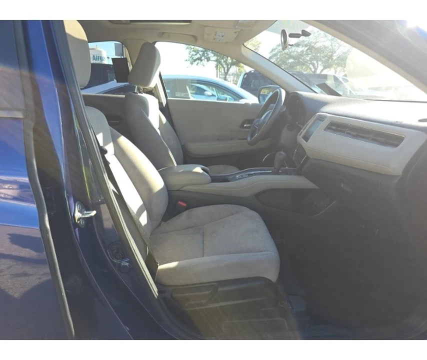 2017 Honda HR-V 2nd Gen - Image 10 of 12