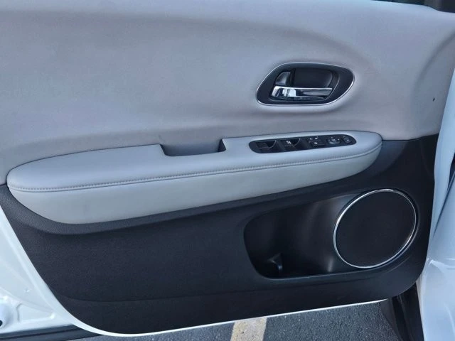 2017 Honda HR-V 2nd Gen - Image 9 of 12