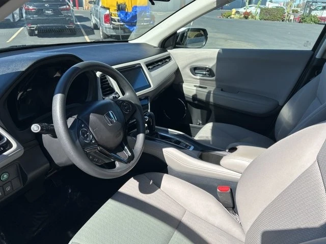 2017 Honda HR-V 2nd Gen - Image 7 of 10