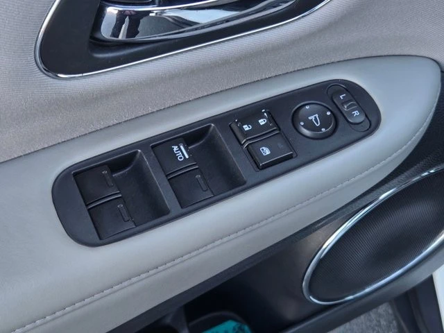 2017 Honda HR-V 2nd Gen - Image 10 of 21