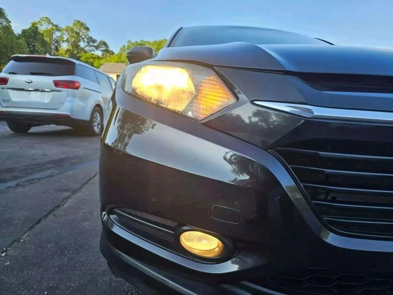 2017 Honda HR-V 2nd Gen - Image 9 of 12