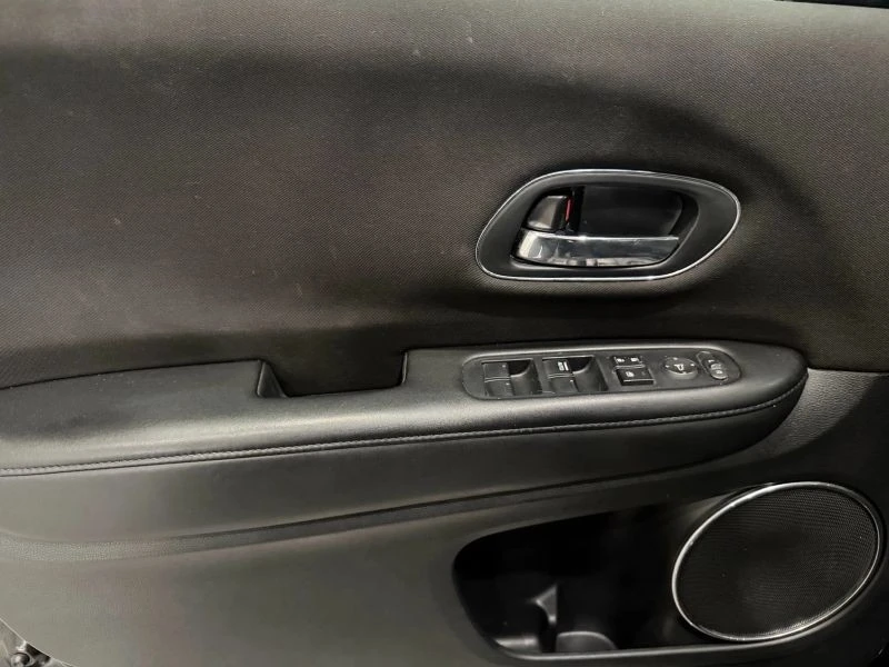 2017 Honda HR-V 2nd Gen - Image 8 of 12