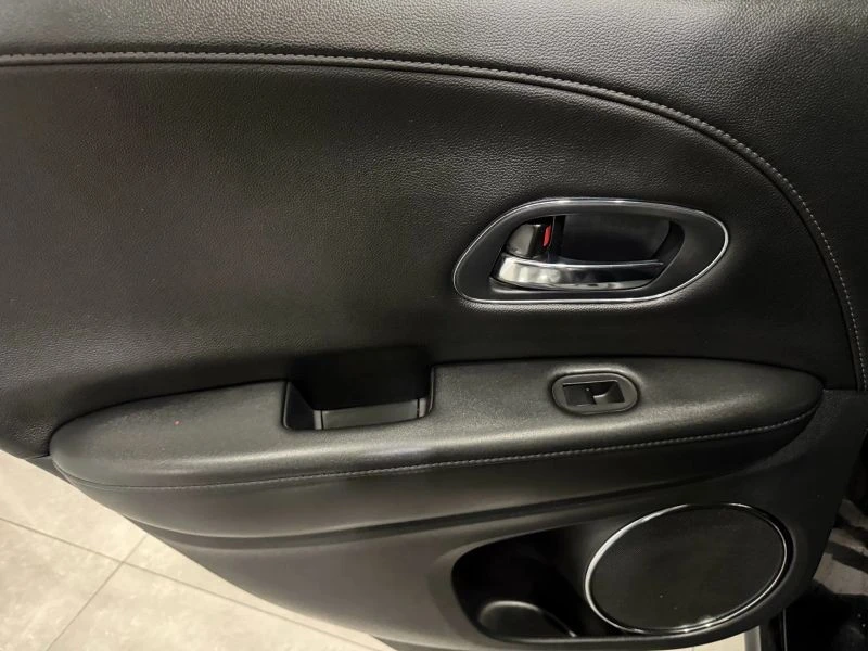 2017 Honda HR-V 2nd Gen - Image 10 of 12