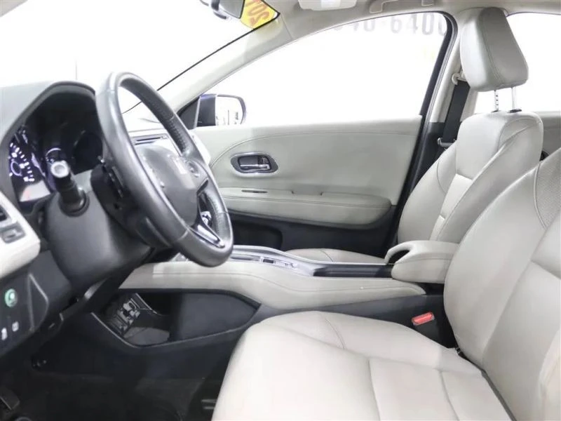 2017 Honda HR-V 2nd Gen - Image 9 of 12