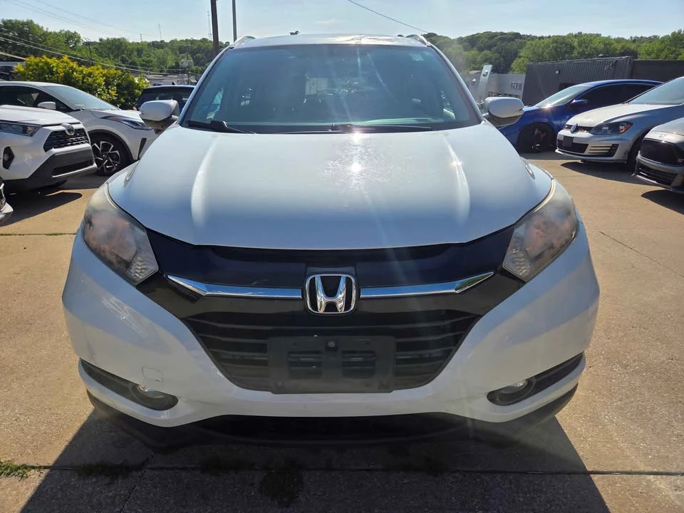 2017 Honda HR-V 2nd Gen - Image 3 of 16