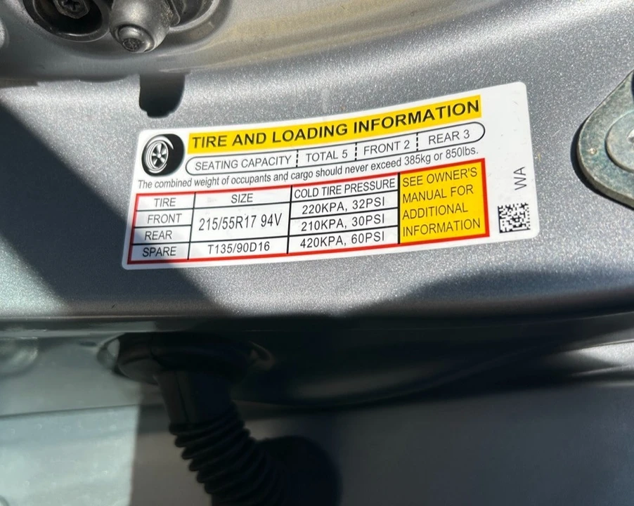 2017 Honda HR-V 2nd Gen - Image 15 of 21