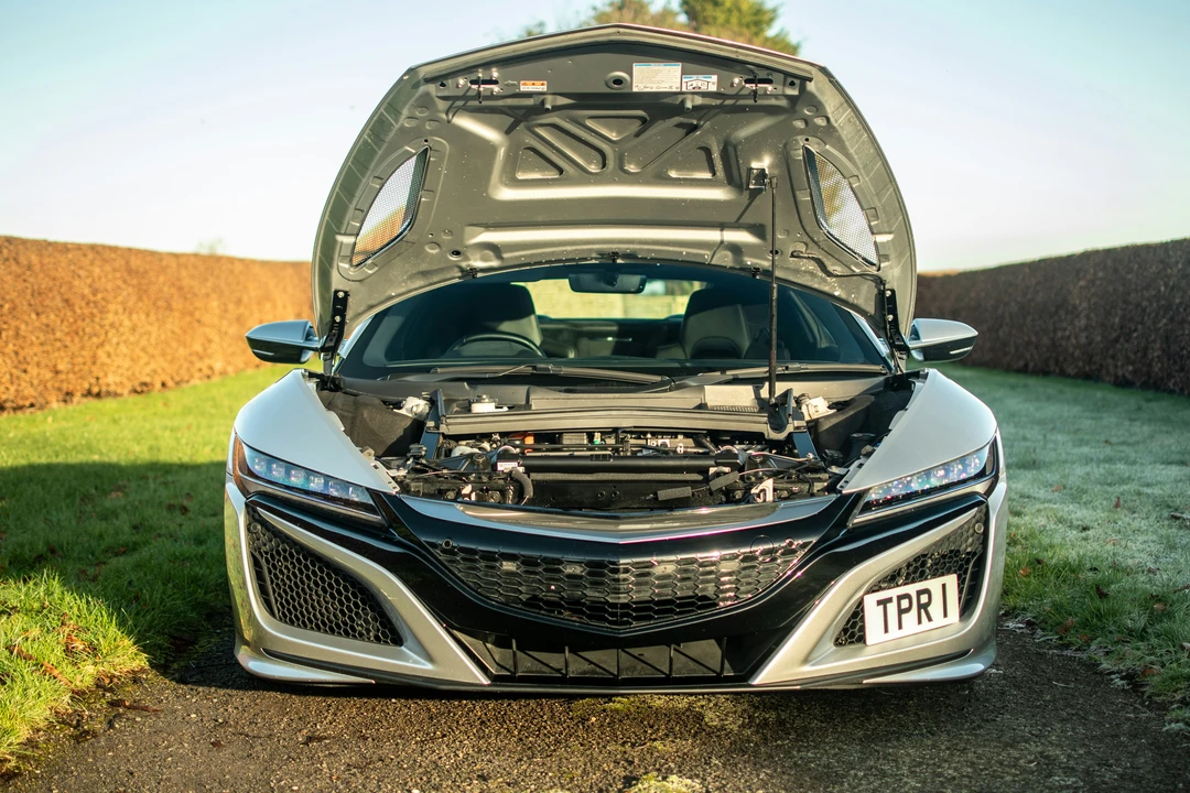 2017 Acura NC1 NSX - Image 7 of 21