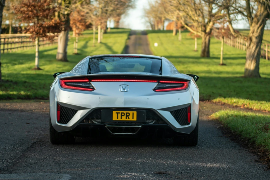 2017 Acura NC1 NSX - Image 8 of 21
