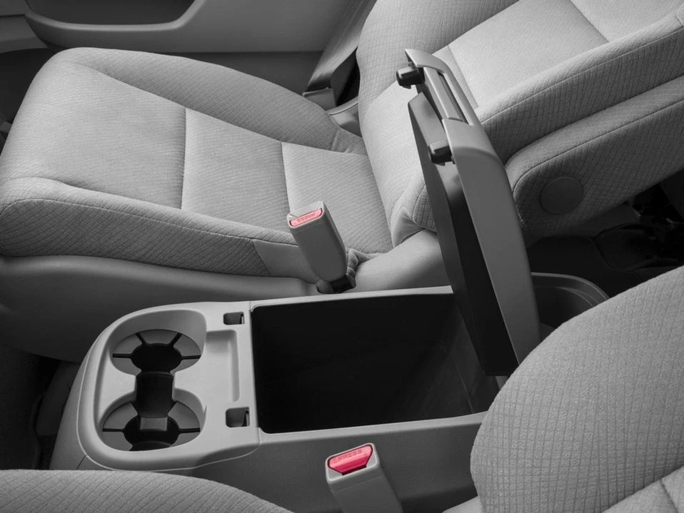 2017 Honda Odyssey - Image 7 of 8