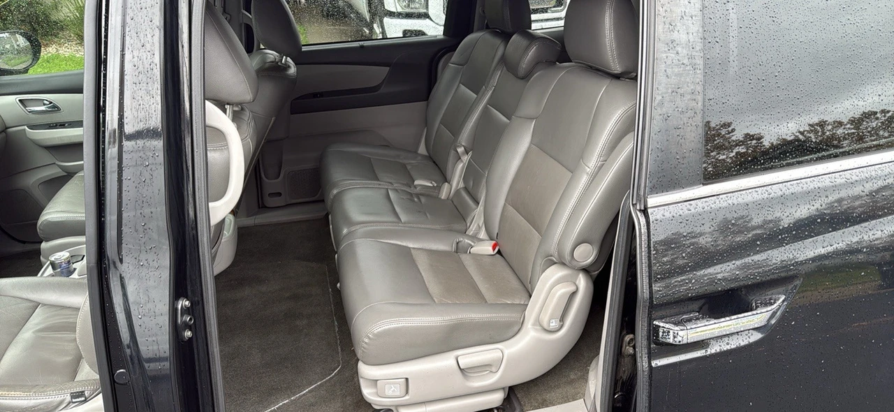 2017 Honda Odyssey - Image 9 of 10