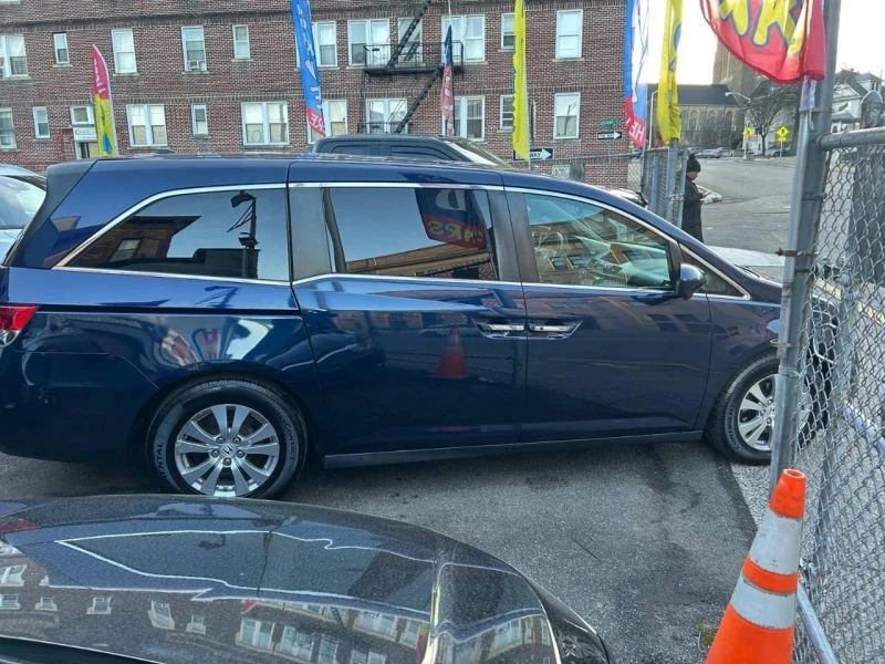 2017 Honda Odyssey - Image 6 of 12