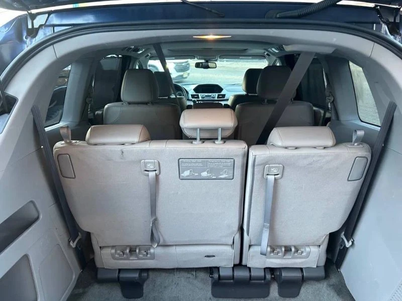 2017 Honda Odyssey - Image 10 of 12