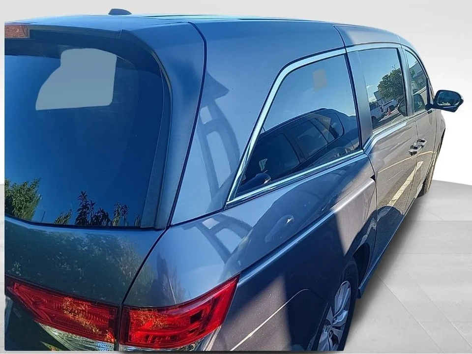 2017 Honda Odyssey - Image 3 of 12