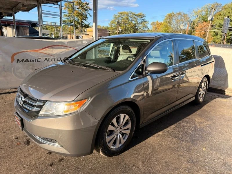 2017 Honda Odyssey - Image 8 of 12