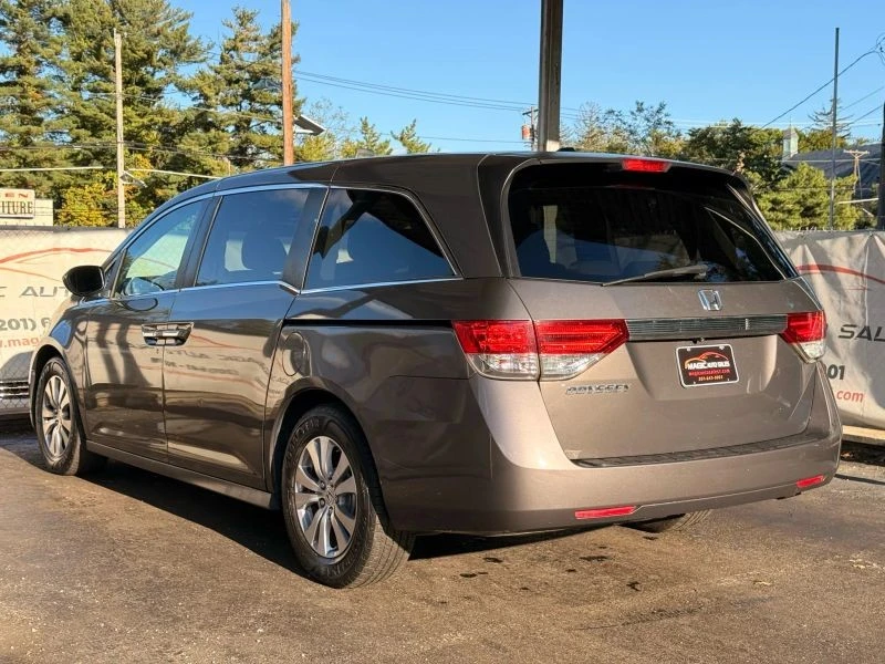 2017 Honda Odyssey - Image 11 of 12