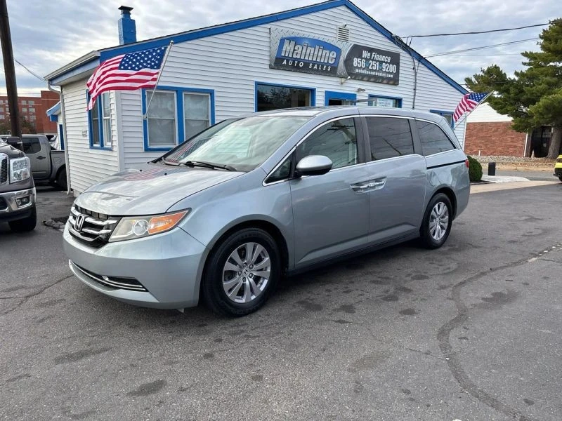 2017 Honda Odyssey - Image 2 of 12