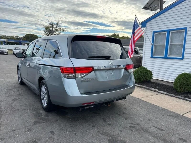 2017 Honda Odyssey - Image 5 of 12