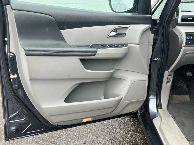 2017 Honda Odyssey - Image 12 of 12