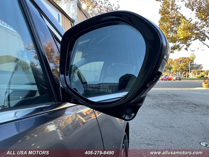 2017 Honda Odyssey - Image 10 of 21