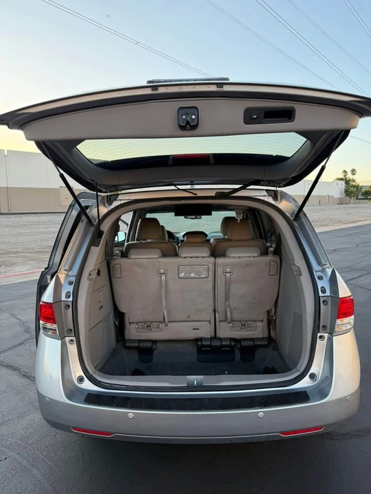 2017 Honda Odyssey - Image 7 of 17