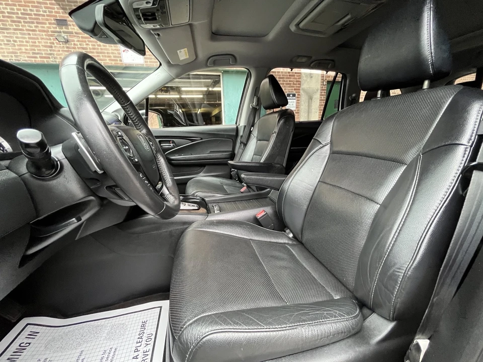 2017 Honda Pilot 3rd Gen - Image 14 of 20