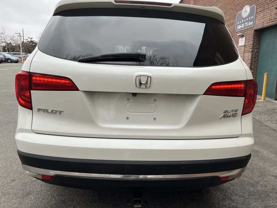 2017 Honda Pilot 3rd Gen - Image 3 of 20