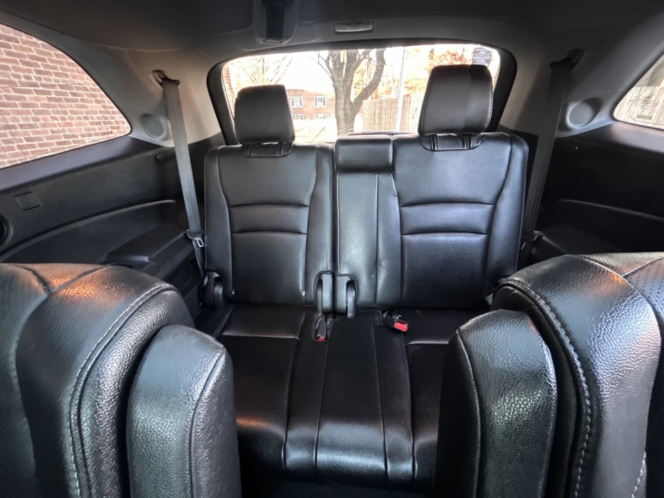 2017 Honda Pilot 3rd Gen - Image 16 of 20