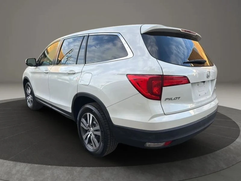 2017 Honda Pilot 3rd Gen - Image 7 of 12