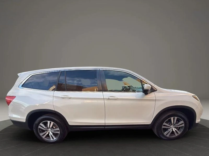 2017 Honda Pilot 3rd Gen - Image 4 of 12