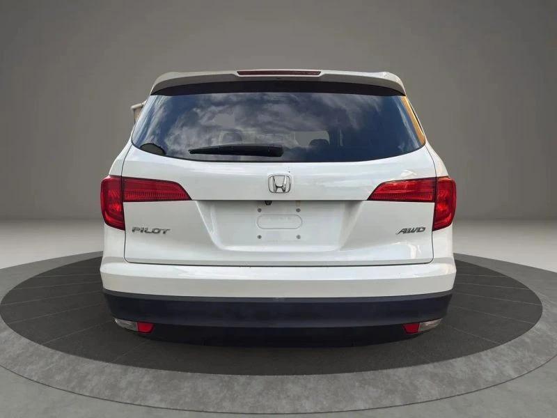 2017 Honda Pilot 3rd Gen - Image 6 of 12