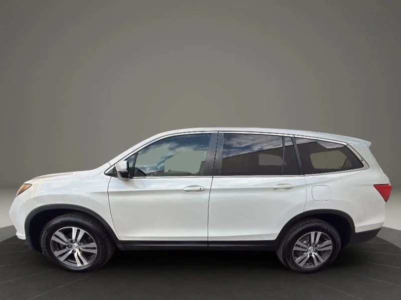 2017 Honda Pilot 3rd Gen - Image 8 of 12