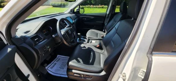 2017 Honda Pilot 3rd Gen - Image 7 of 11