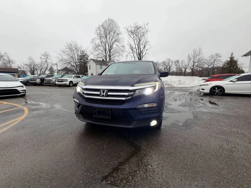 2017 Honda Pilot 3rd Gen - Image 2 of 12