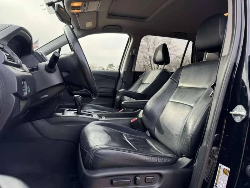2017 Honda Pilot 3rd Gen - Image 10 of 12