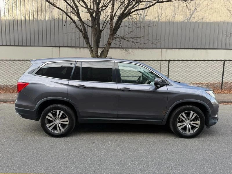2017 Honda Pilot 3rd Gen - Image 8 of 12