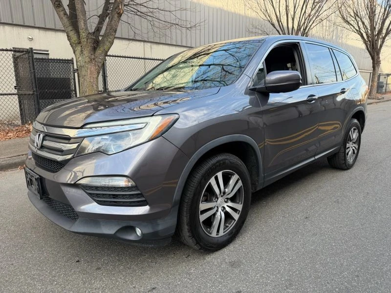 2017 Honda Pilot 3rd Gen - Image 3 of 12