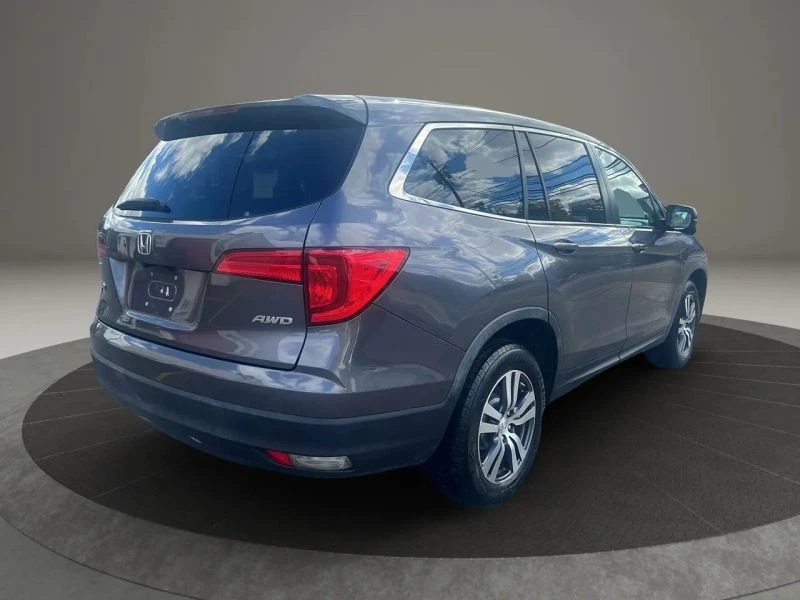 2017 Honda Pilot 3rd Gen - Image 5 of 12