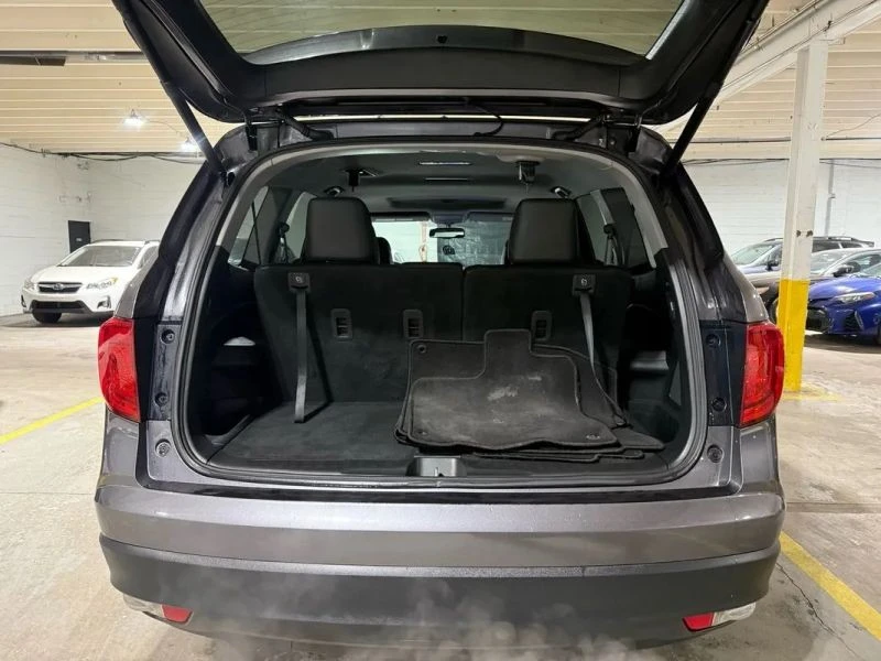 2017 Honda Pilot 3rd Gen - Image 7 of 12