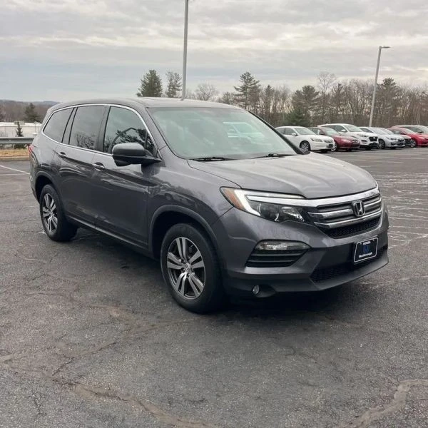 2017 Honda Pilot 3rd Gen - Image 7 of 12