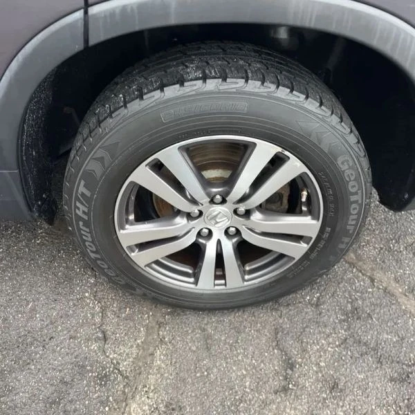 2017 Honda Pilot 3rd Gen - Image 11 of 12