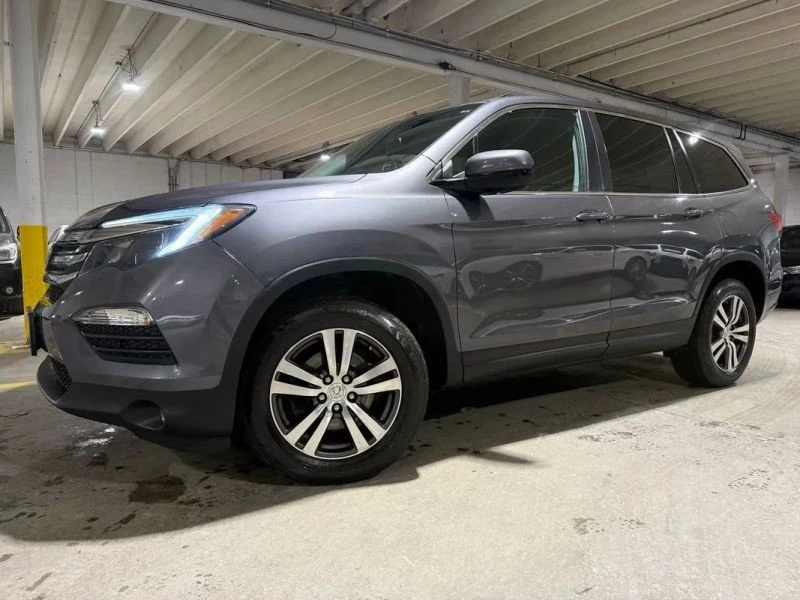 2017 Honda Pilot 3rd Gen - Image 2 of 12
