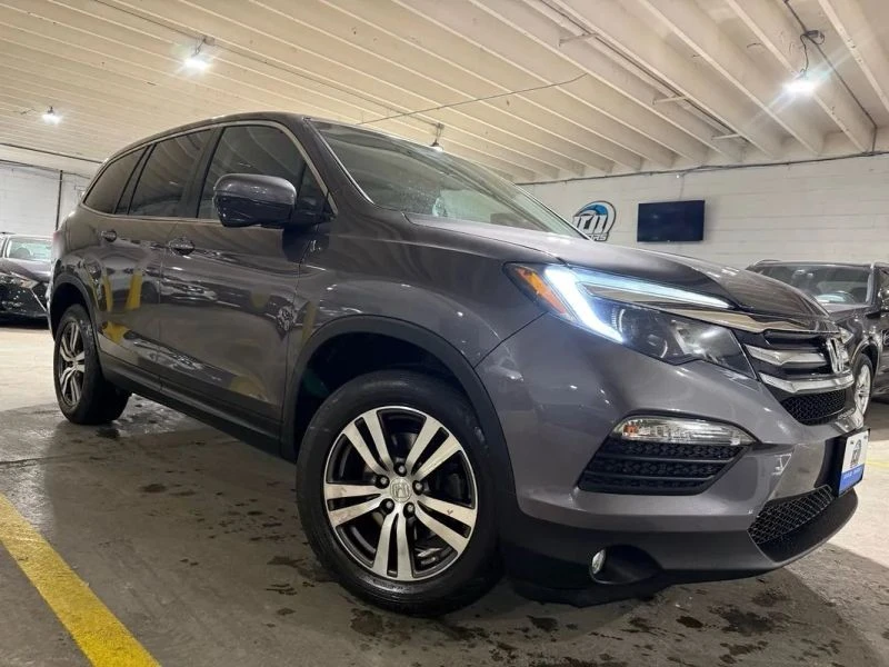 2017 Honda Pilot 3rd Gen - Image 5 of 12
