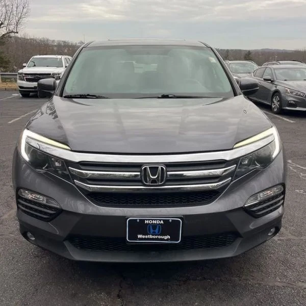 2017 Honda Pilot 3rd Gen - Image 8 of 12