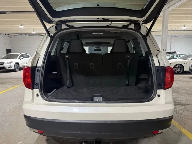 2017 Honda Pilot 3rd Gen - Image 7 of 12