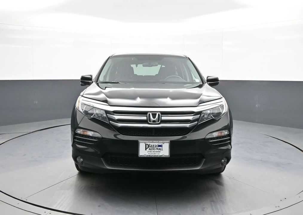 2017 Honda Pilot 3rd Gen - Image 2 of 21