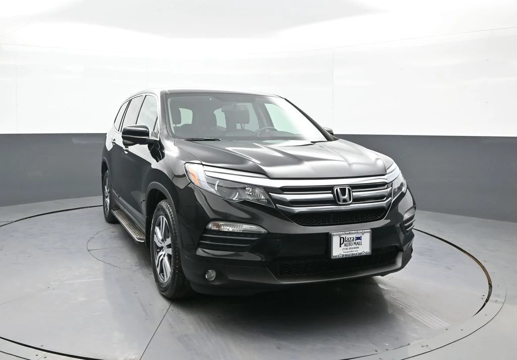 2017 Honda Pilot 3rd Gen - Image 3 of 12